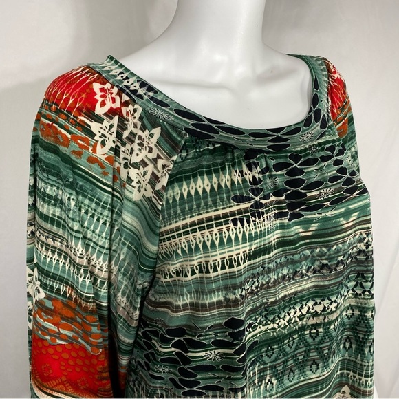 The ZigZag Stripe Earthy Floral Design Raglan Sleeve Oversized Tunic - Picture 2 of 5